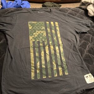 Under Armour, black with camo T-shirt size XXL. Project Rock